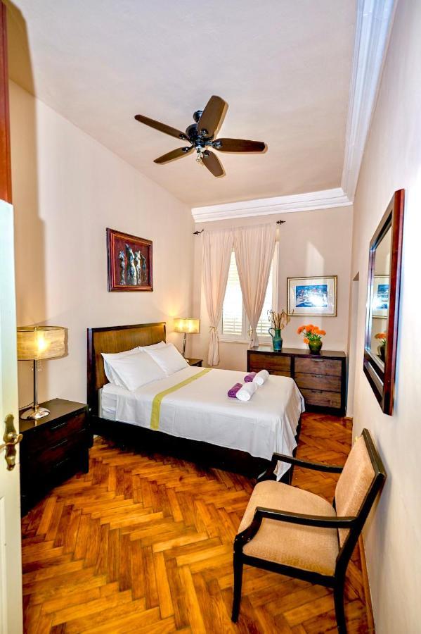 Large Three Bedroom, Center Of Old Town ドゥブロブニク エクステリア 写真